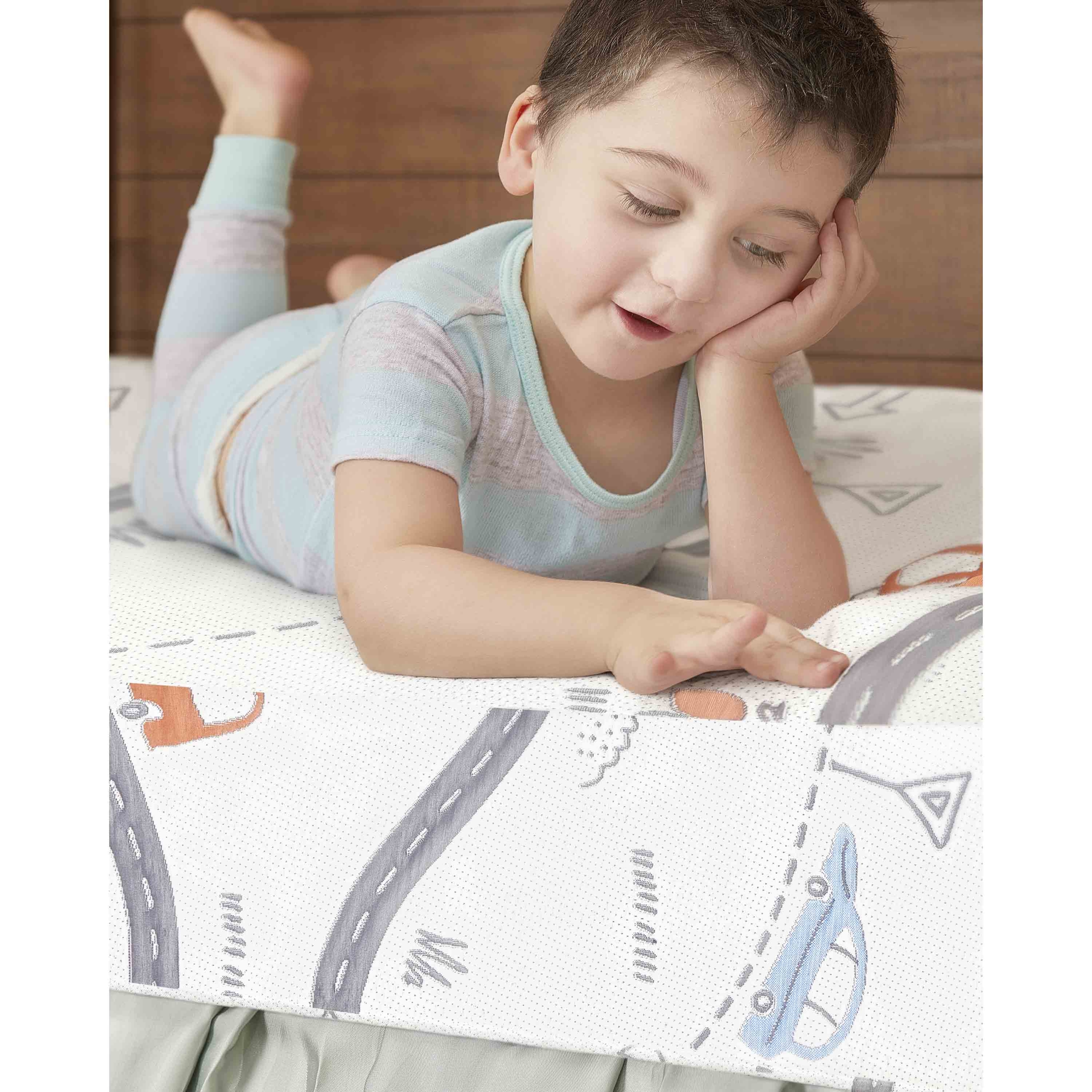 150-CARS_RmScene_CloseUp 150-CARS_RmScene_CloseUp